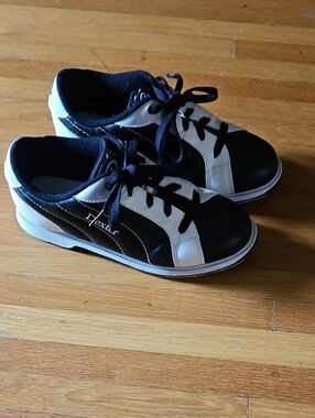 Dexter Bowling Shoes Mens 9.5 M Black White Slide-Rite Soles